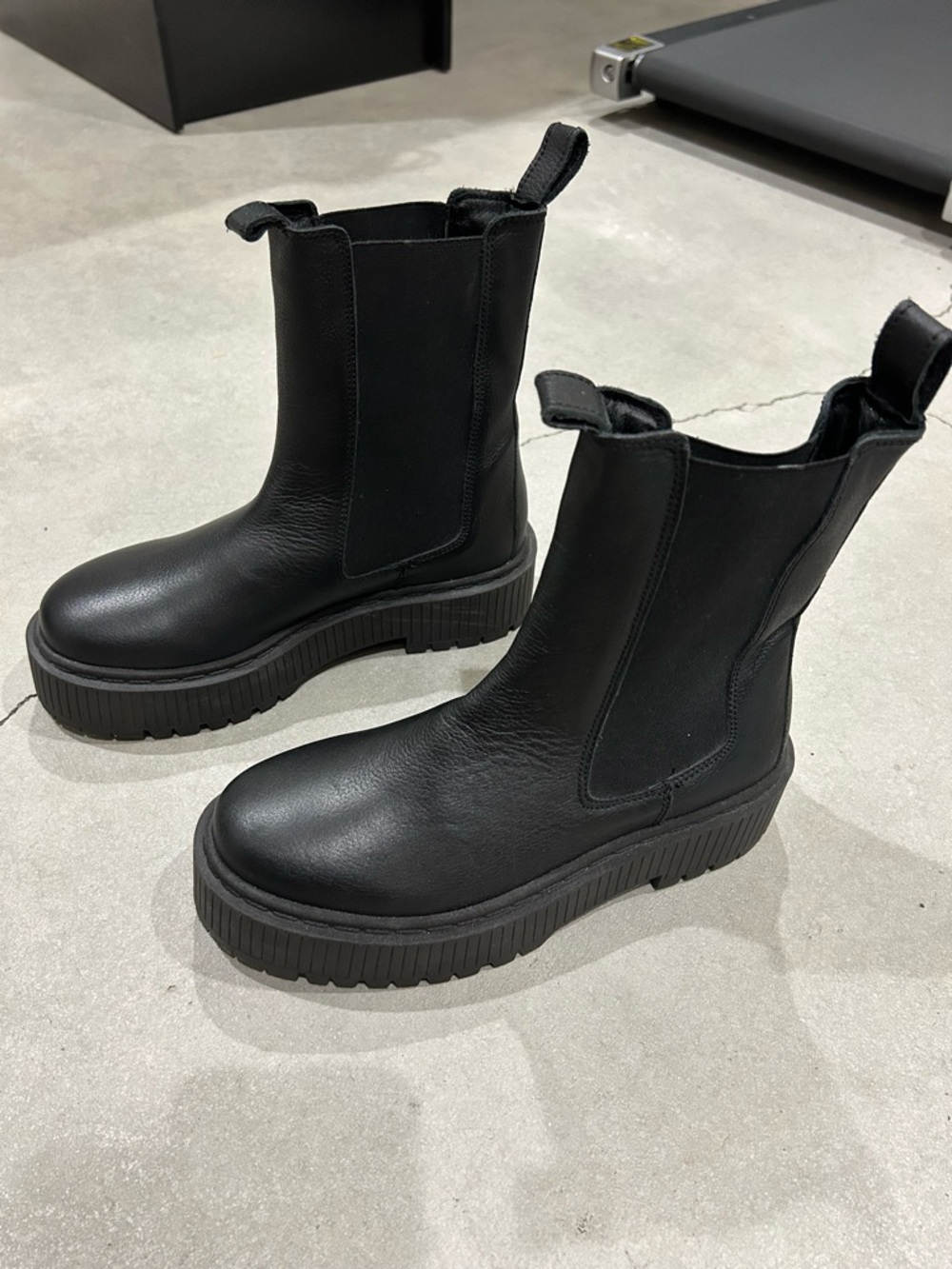 NEW Roolee Ankle Boots